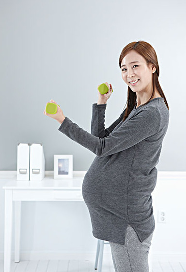 孕期孕妈妈为何会斑痕累累