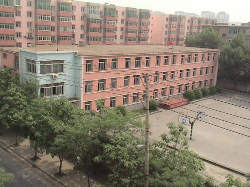 沈阳市沈东中学收费标准及学校简介