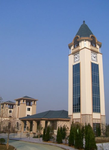 武汉枫叶国际学校收费标准及学校简介