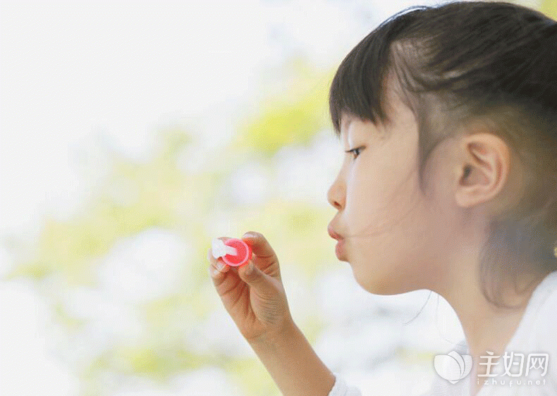 2019万姓女孩满分名字 2019万姓女孩取名大全 - 米粒妈咪